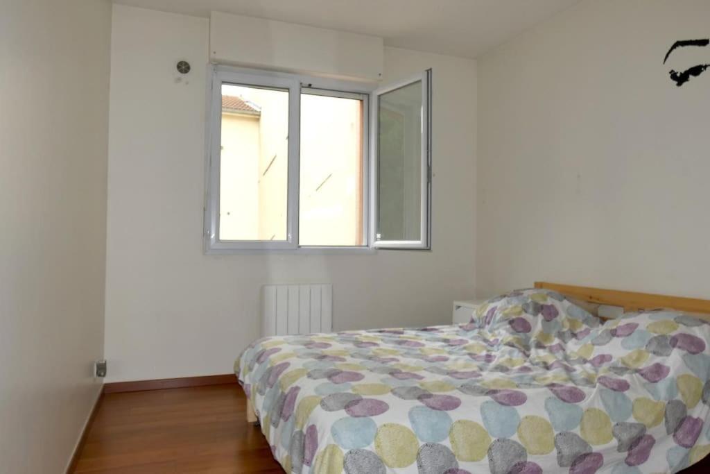 Appartement F3, 2 Chambres Ivry-sur-Seine Dış mekan fotoğraf